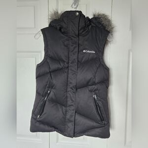 Columbia Women's Black Hooded Vest
